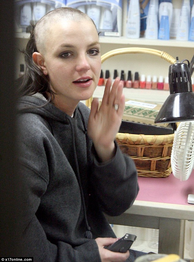 britney-spears-rapada-2007