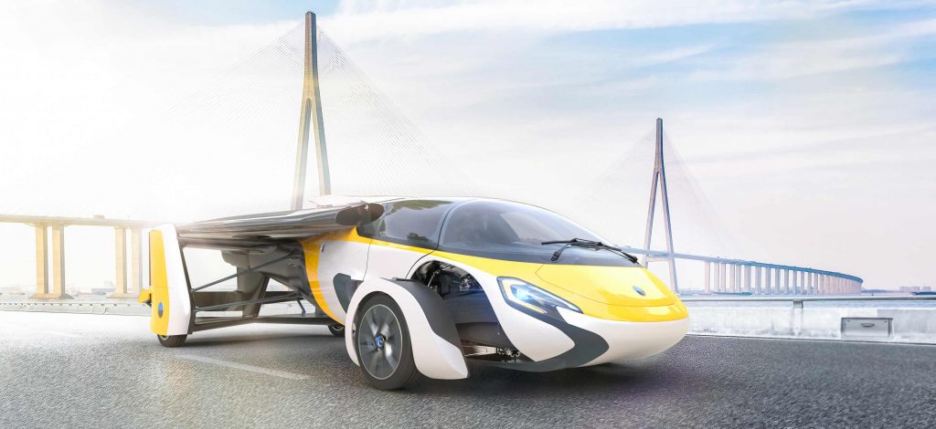 Este es el carro volador Aeromobil 4.0 con alas plegadas