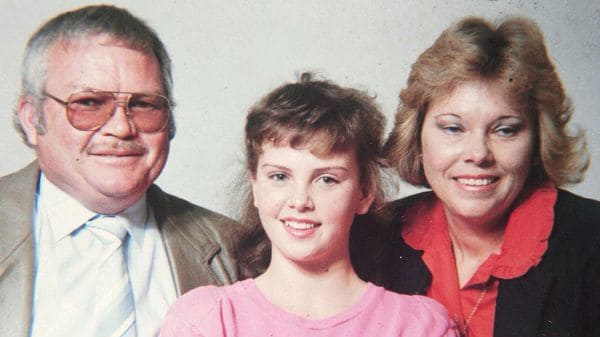 Charlize Theron cuando era niña