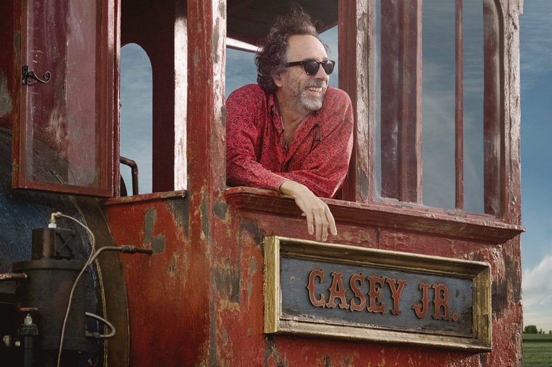 Tim Burton dirigirá Dumbo