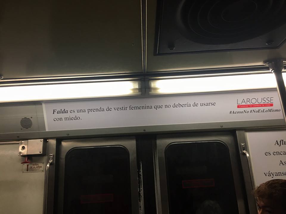 El metro se está llenando de anuncios que explican que #NoEsNo