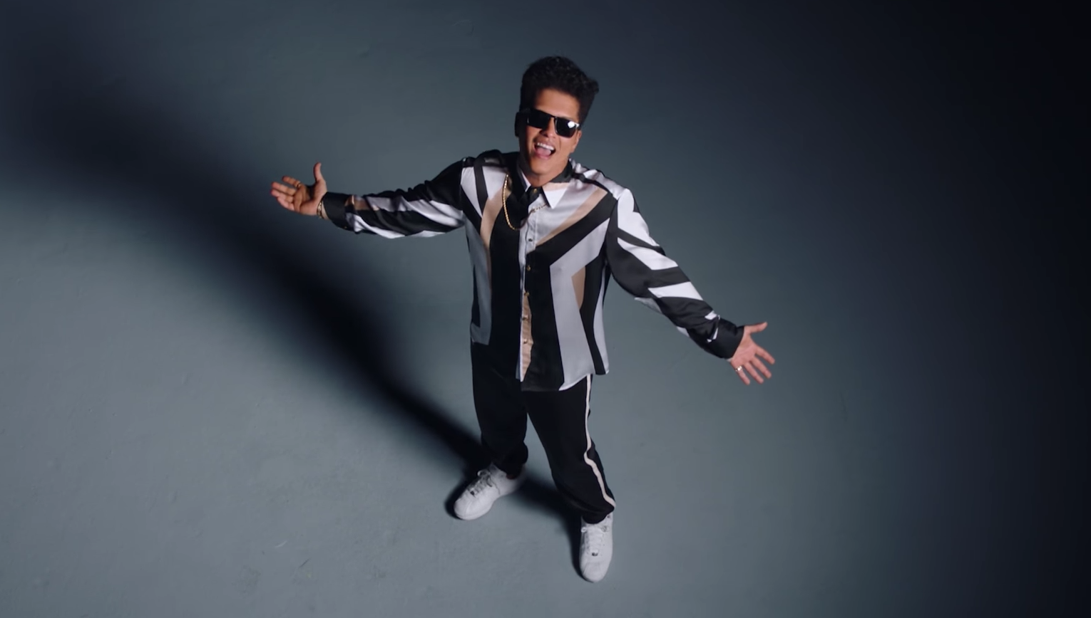 Bruno Mars estrena su nuevo video para That's what I like