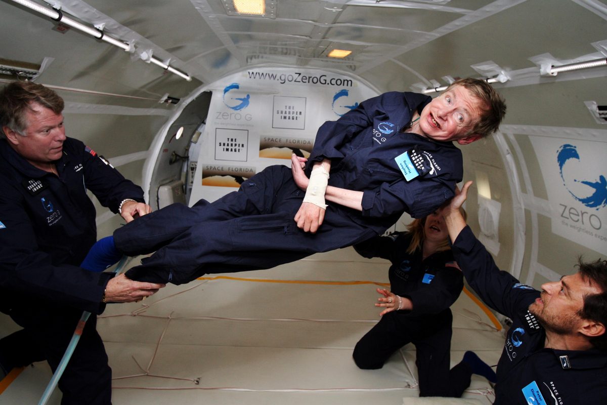 Stephen Hawking gravedad cero