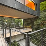 En la Casa CorManca se esconde un jardín vertical con 4,00 plantas, diseñado por Paul Cremoux.