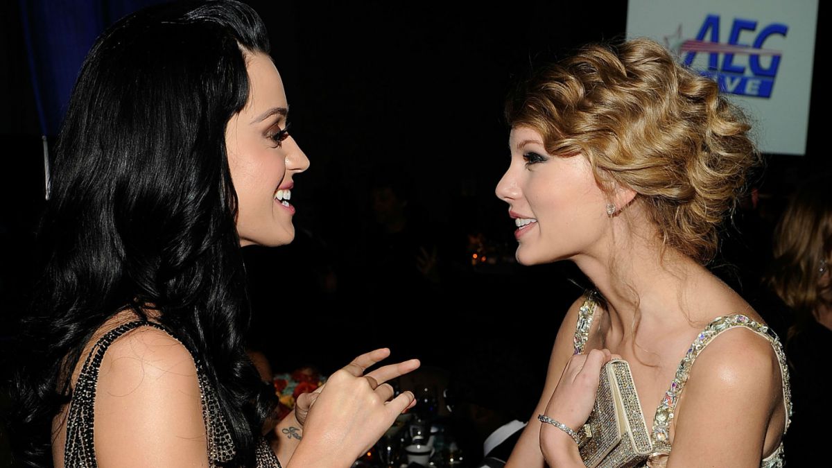 Katy Perry al fin responde a Taylor Swift con "Swish Swish"