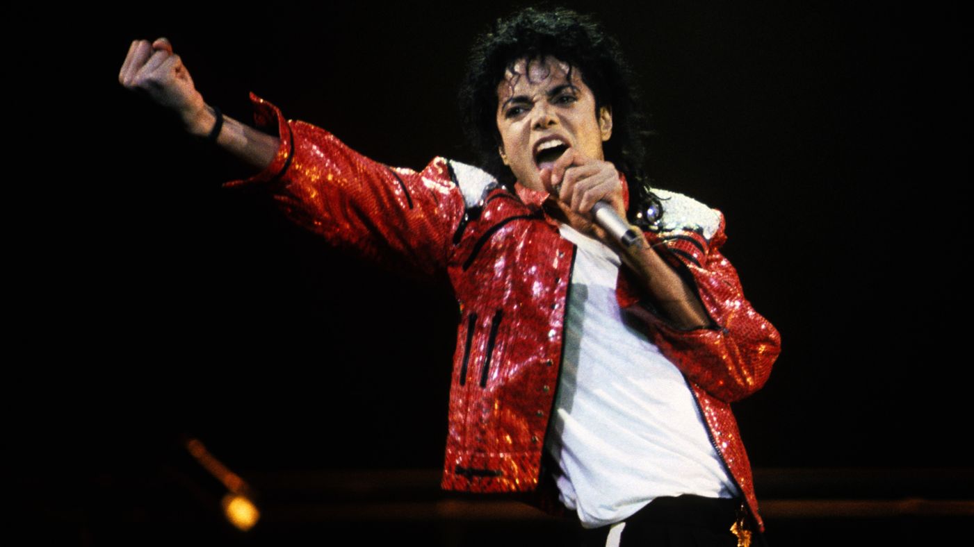 Lanzan mini colección de ropa inspirada en Michael Jackson