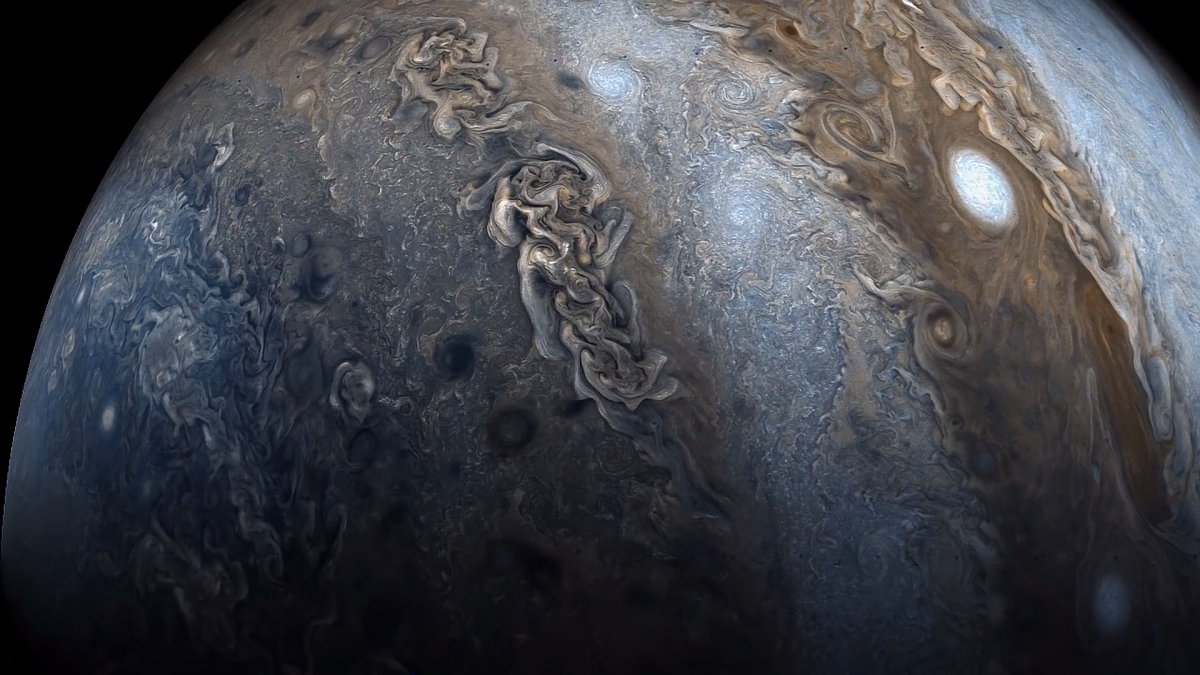 Una imagen con los colores aumentados de Júpiter, tomada por la sonda Juno de la NASA