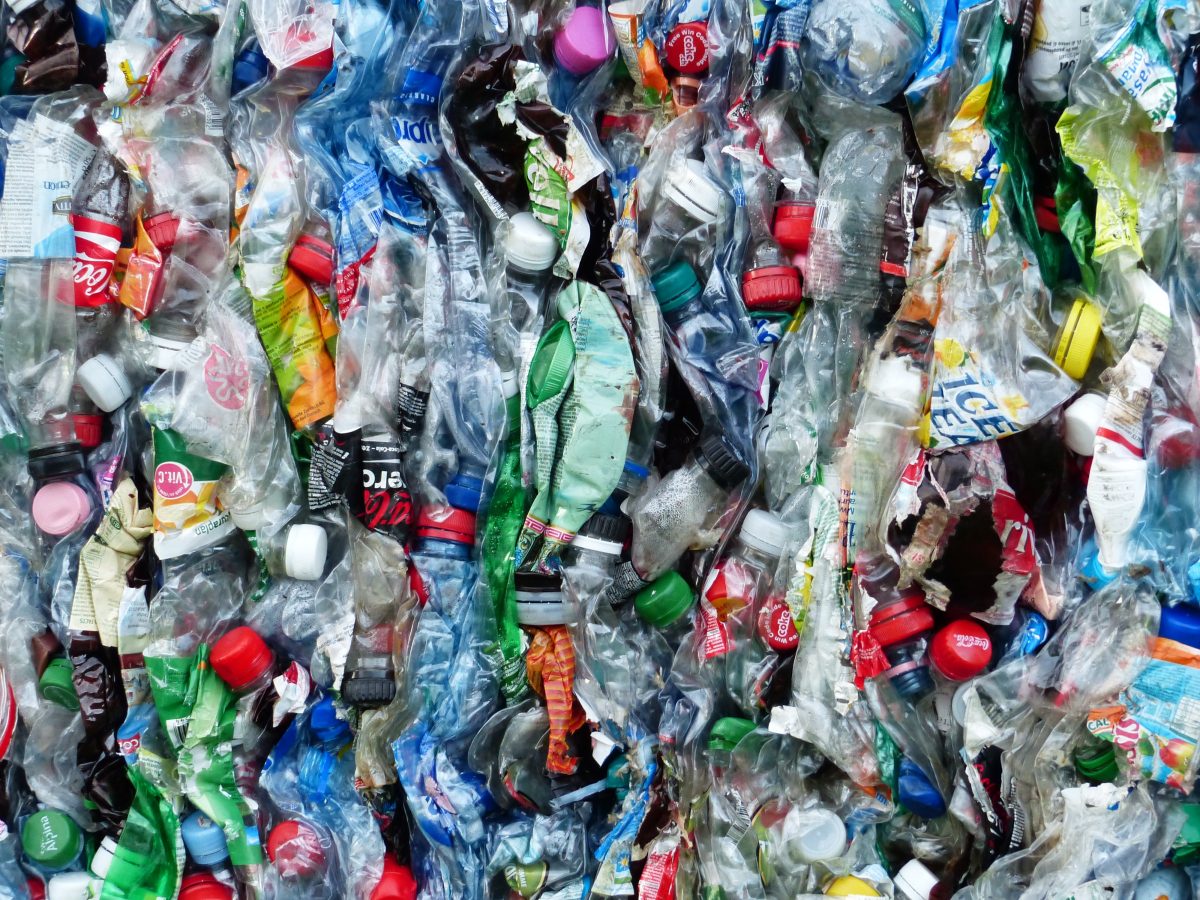 Globalmente hemos producido 8.3 mil millones de toneladas de plástico