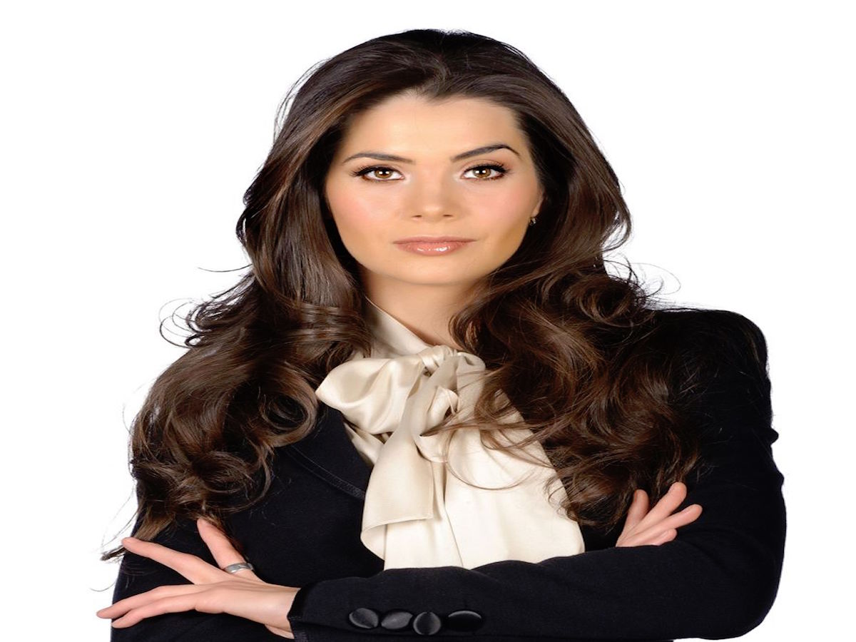 Rebeka Zebrekos despedida TV Azteca no "mostrar piel"