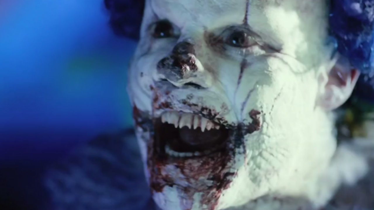 Kent (Andy Powers) en Clown (2014), payaso terroriÃ­fico