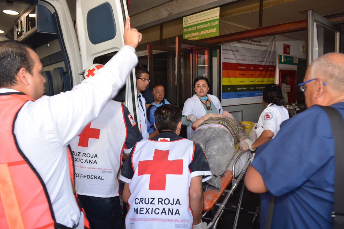 Rescatistas Cruz Roja en la CDMX, temblor del 19 de septiembre