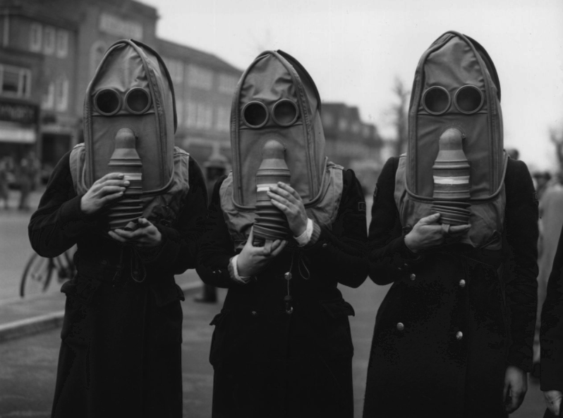 Máscaras antigás en la Segunda Guerra Mundial