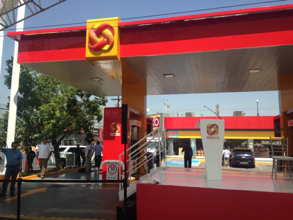Gasolinera Oxxo