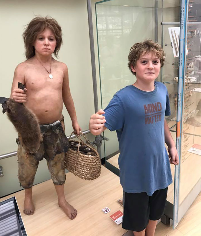Personas que encontraron sus dobles en un museo