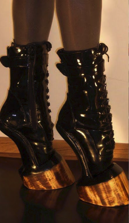 Los zapatos que ni en sueños vas a querer usar