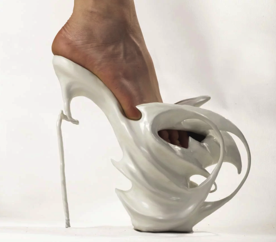 Los zapatos que ni en sueños vas a querer usar