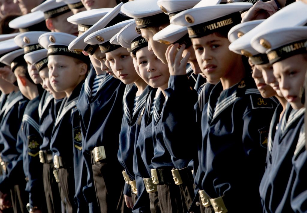Cadetes Rusos en desfile