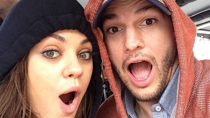 Mila Kunis y Ashton Kutcher no darán regalos navideños a hijos