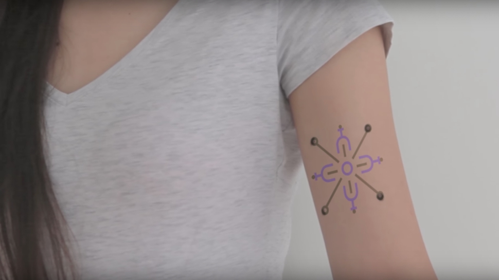 Científicos crean tatuajes inteligentes para monitorear estado de salud