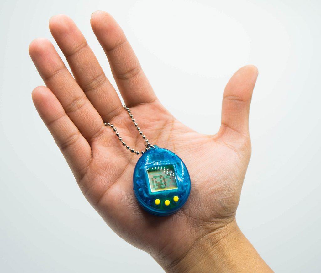 Los tamagotchi regresan para su 20 aniversario