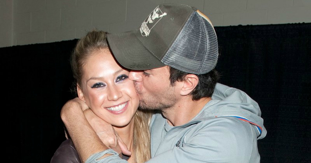 Ya nació la bebé de Enrique Iglesias y Ana Kournikova