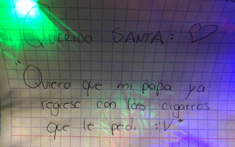 Deseos navideÃ±os ber***z de jÃ³venes estudiantes de preparatoria