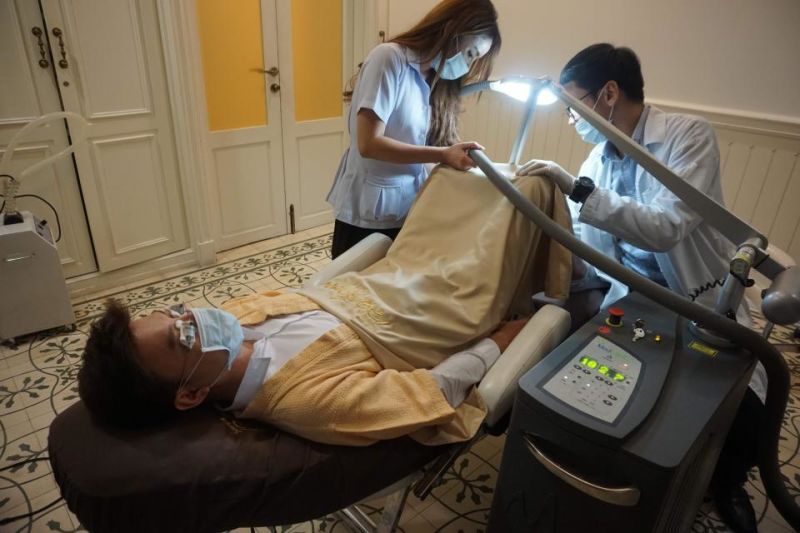 El tratamiento de moda en Bangkok es el blanqueamiento de pene