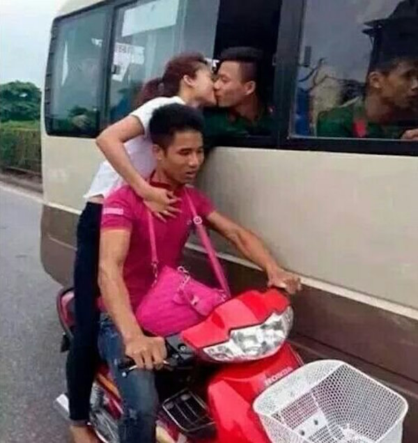 Meme friendzone