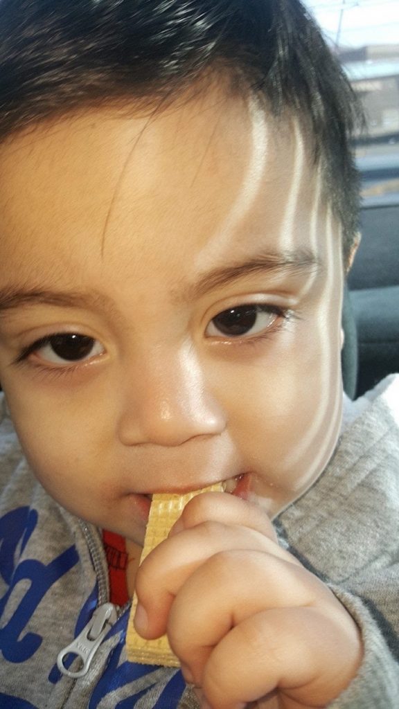 Mi hijo notiene ni 2 años, no puede hablar y no sabía que le ocurría