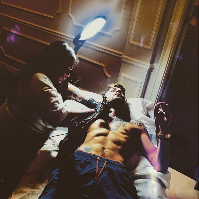 zaym-malik-tatuaje-cuello