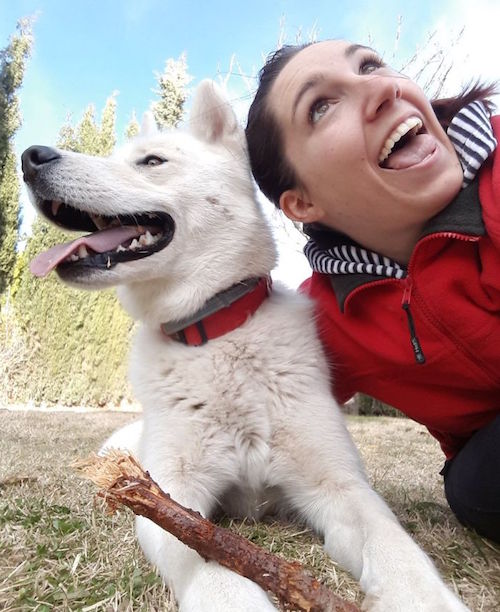 Fotos adorables de personas imitando a sus mascotas 