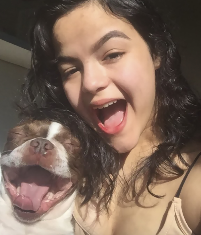 Fotos adorables de personas imitando a sus mascotas 