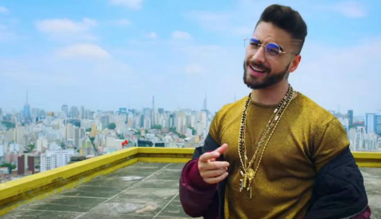Maluma se enamora viejita que canta sus canciones