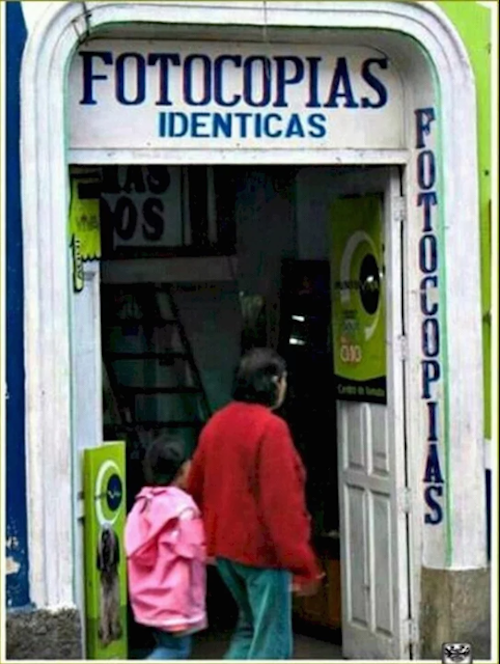 Estos anuncios demuestran que a los mexicanos nos encanta ser redundantes