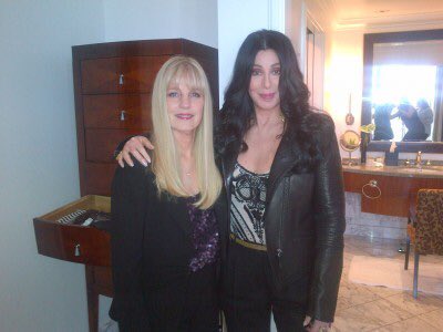 Cher y su media hermana menor, Georganne LaPiere