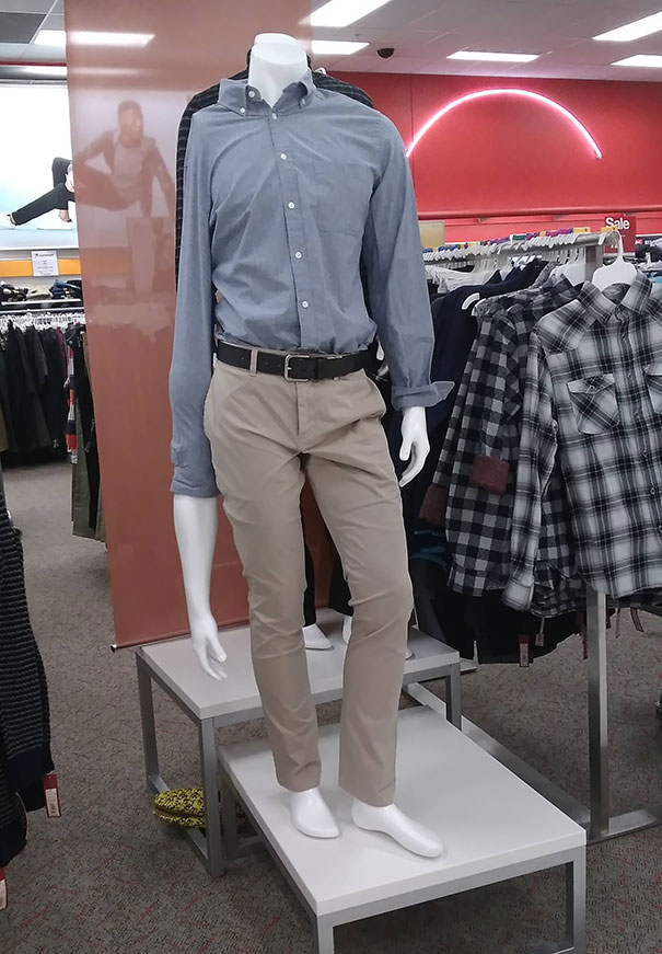 maniquies-horribles-graciosos-reir-aterrorizar-llorar-galeria