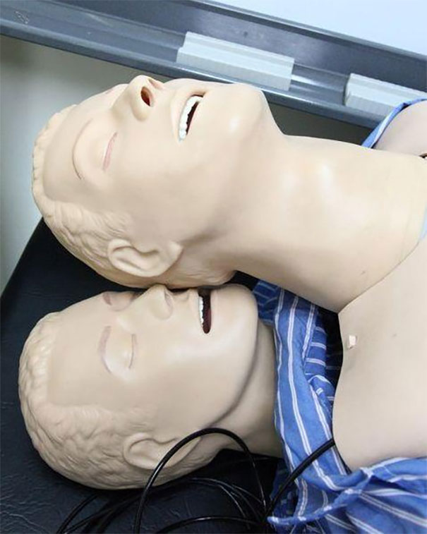 maniquies-horribles-graciosos-reir-aterrorizar-llorar-galeria