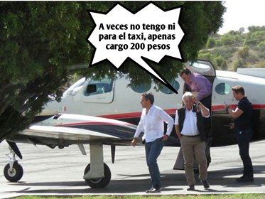 AMLO es criticado por la renta de avioneta