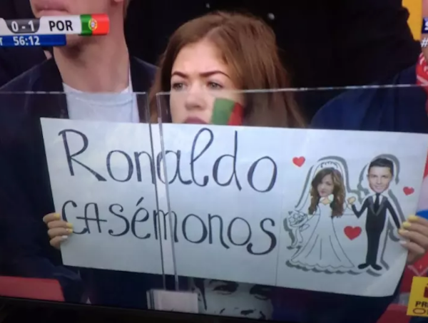 Pancartas futboleras muy vaciladoras