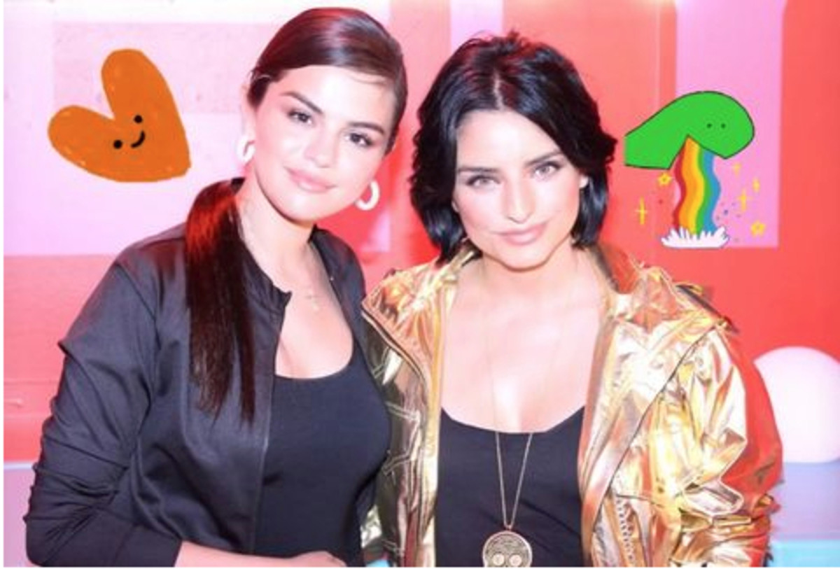 Selena Gomez Aislinn Derbez Chulea Ojos