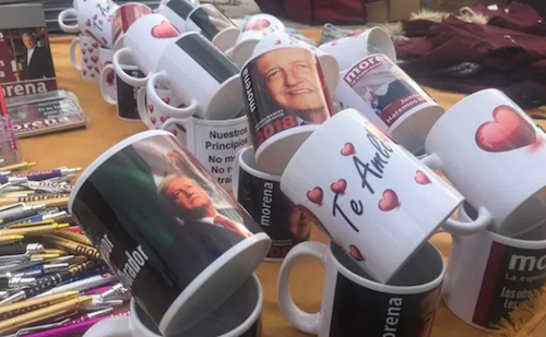 Regalitos Candidatos Político Veneno PRI Voto