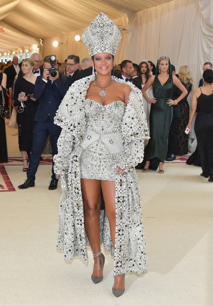 rihanna-met-gala-2018