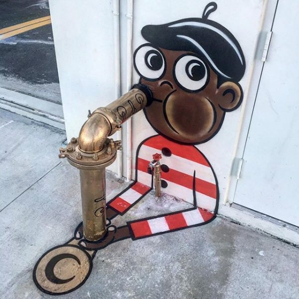 Artista transforma los paisajes urbanos en obras creativas y divertidas