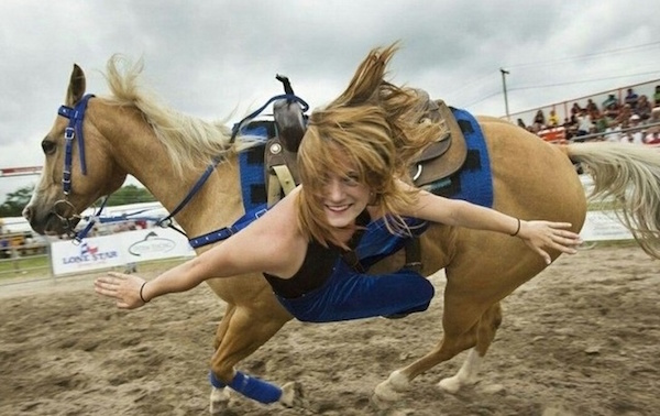 Fotos tomadas por personas que estuvieron en el lugar y momento exactos