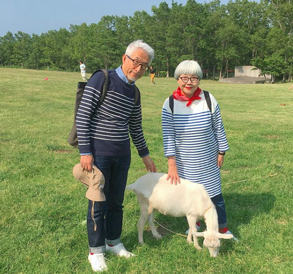 bonpon511-pareja-viejitos-combinados-instagram-fotos-derretira-corazon