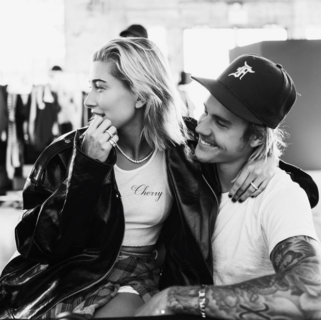 Justin Bieber confirma compromiso