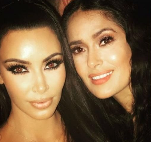 Salma Hayek y Kim Kardashian