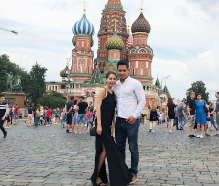 Mexicano se enamora en rusia y se va a casar