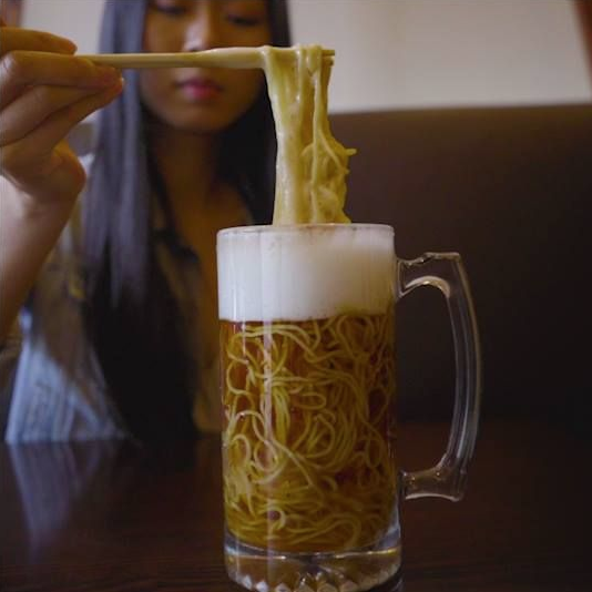 Lo nuevo de la comida mutante: ramen y cerveza