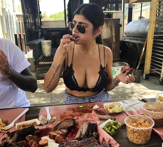 Mia Khalifa ¿¡ESTÁ EMBARAZADA!?